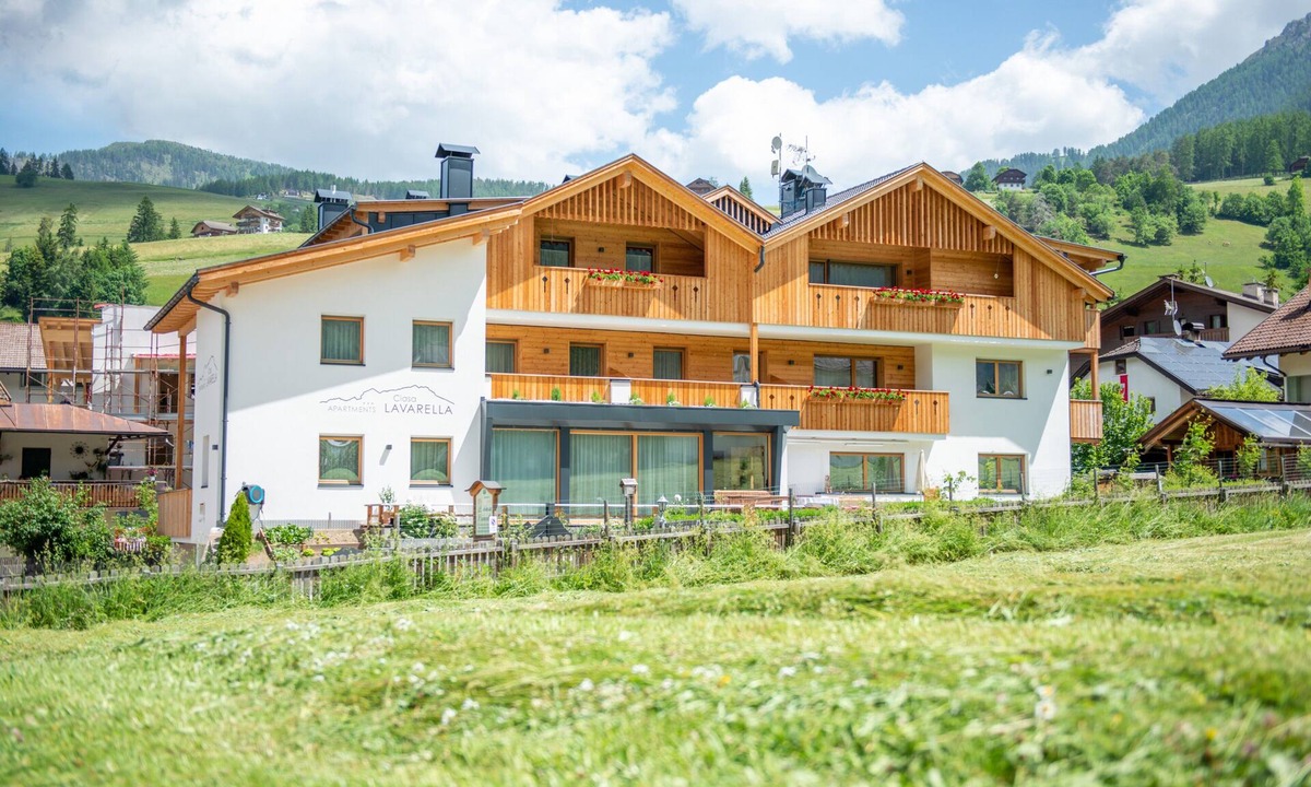 San Vigilio Apartment | 3-Room Apartment Erta with Mountain View, Wi-Fi & Terrace