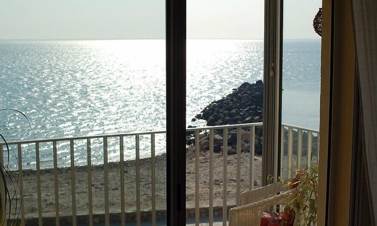 Meze Apartment | Air-conditioned apartment with garage for rent in Mèze, Hérault