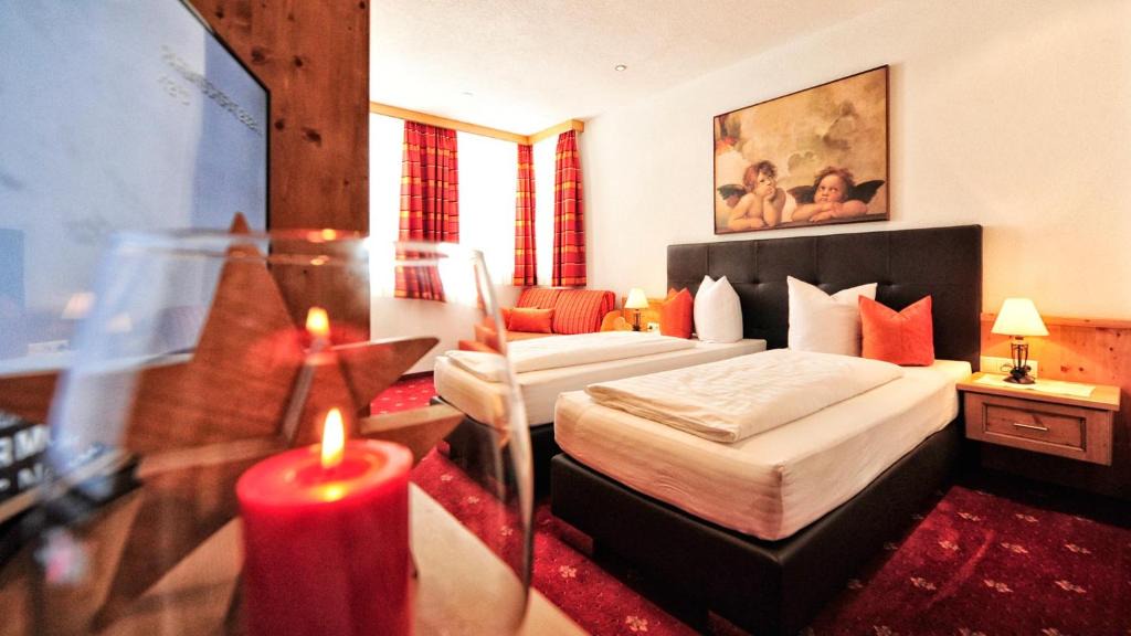 Ischgl Hotel | Alpenstern - Silvretta Card Premium bei Sommerbuchungen inklusive!