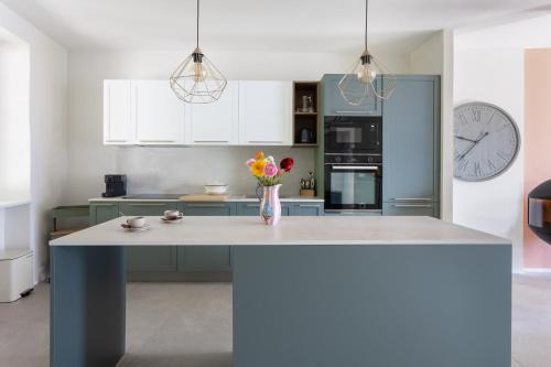 Nizzolino Villa | Antica Villa Branca by Lago Maggiore Rentals