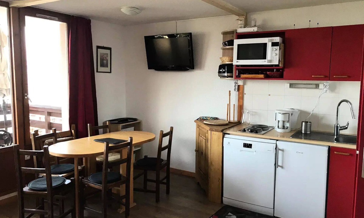Vallandry Apartment | Apartment for 4 people in Vallandry, near the slopes and shops