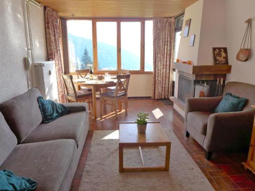 Alpe des Chaux Apartment | Apartment La Vire D'Aufalle 14 Inférieur by Interhome