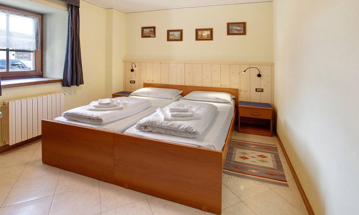 San Rocco Apartment | Apartment 'Loredana 1' with Mountain View, Shared Garden and Wi-Fi