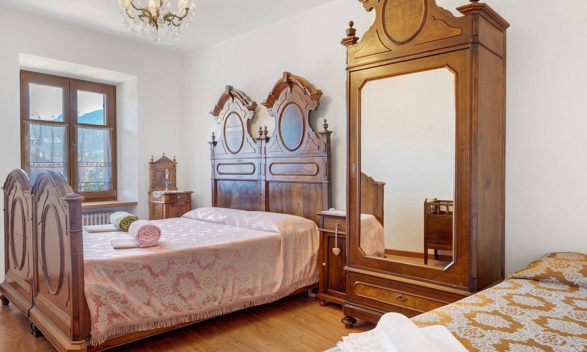 Tassullo Apartment | Apartment 'Odorizzi Dolomiti Di Brenta' with Mountain View, Shared Garden and Balcony
