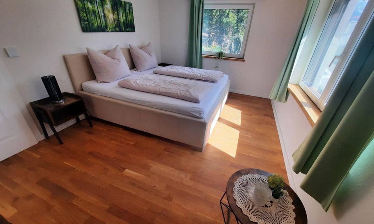 Buers Apartment | Apartment "Prinzip Hoffnung" - apartment/apartment, shower, WC, 2 bedrooms