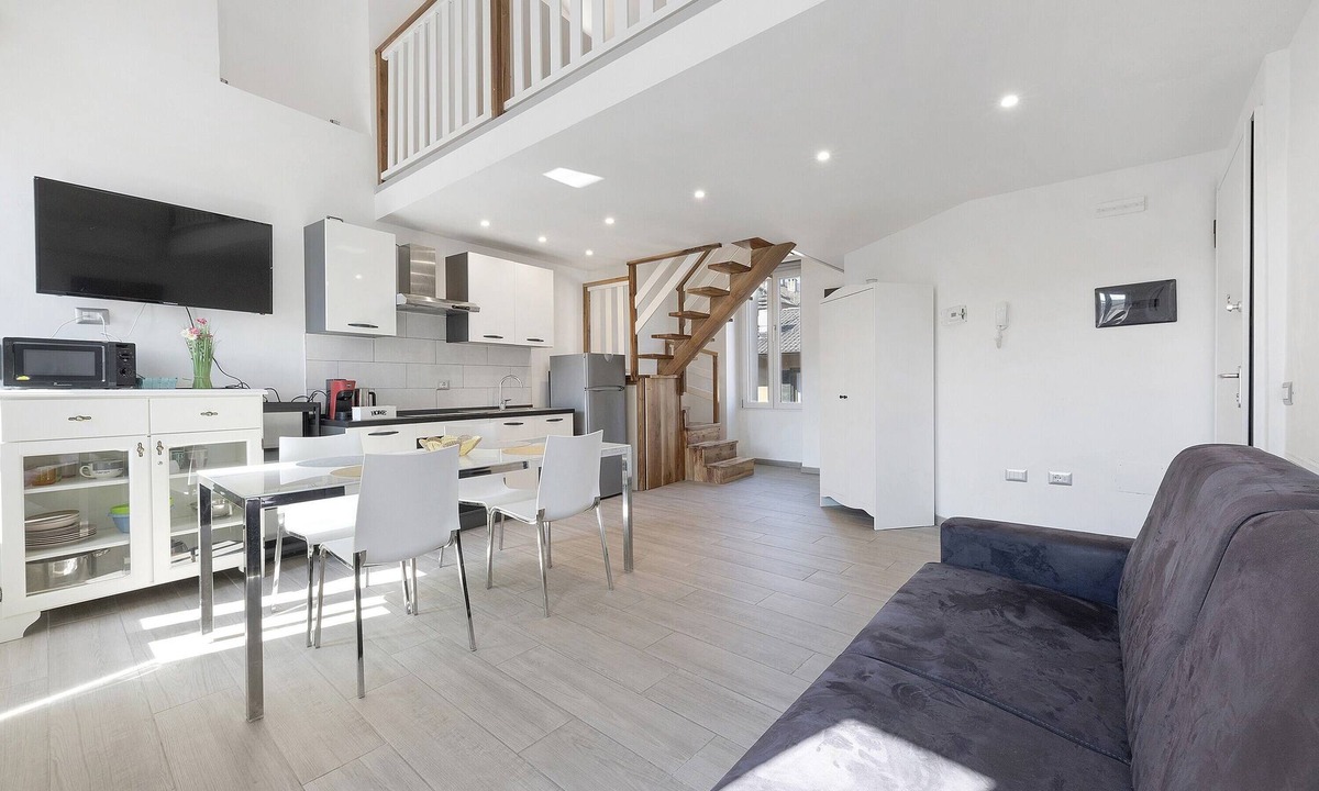 Nuova Olonio Apartment | Apartment 'Silver' with Wi-Fi and Air Conditioning