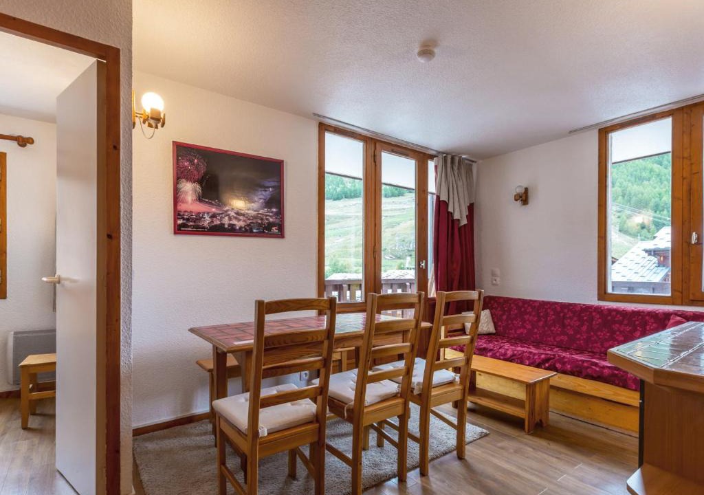 Val-d'Isere Apartment | Appartement cosy avec wifi et parking - Pied des pistes, proche village enfants - FR-1-694-140