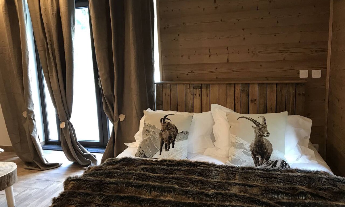 Albiez-Montrond Bed & Breakfast | Au Sommet des Narcisses