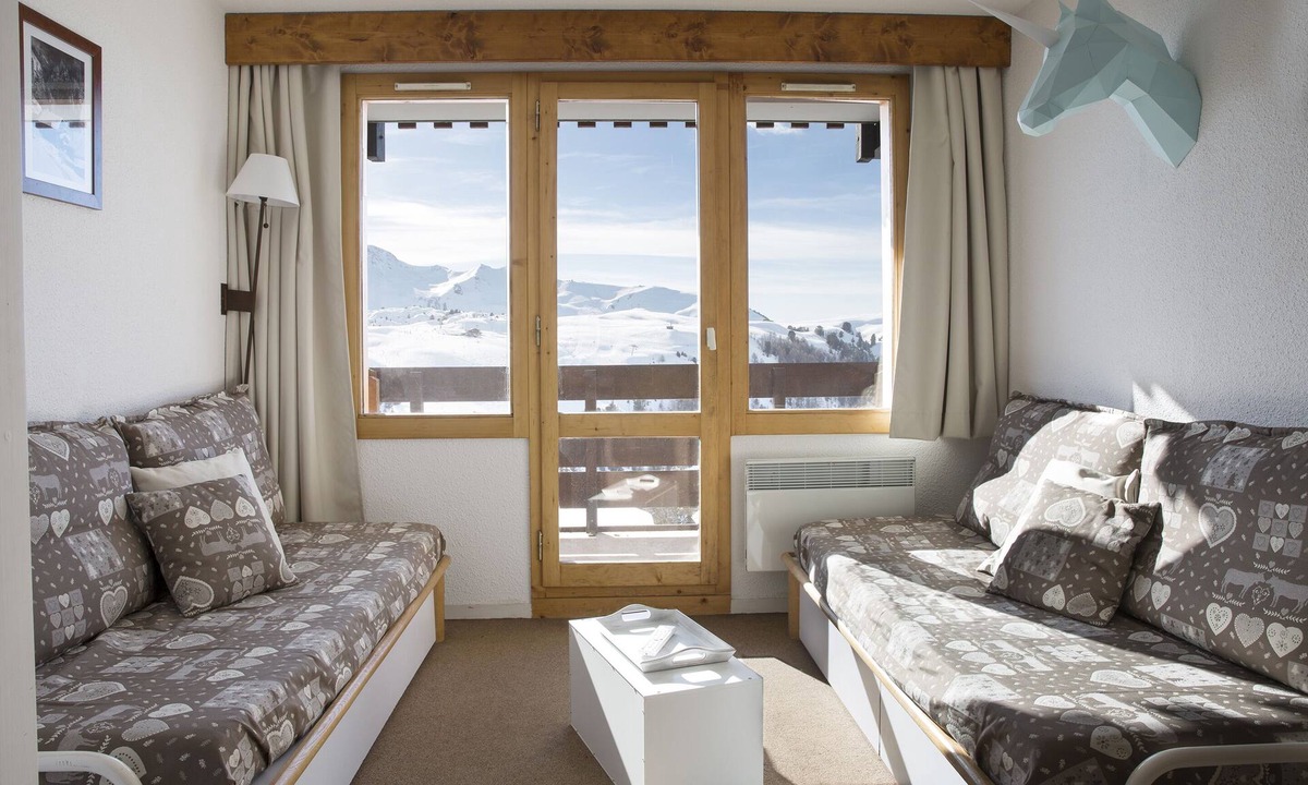 Belle Plagne Apartment | Belle Plagne, renovated T2 apartment with 3 crystals for 5 people, ski-in ski-out