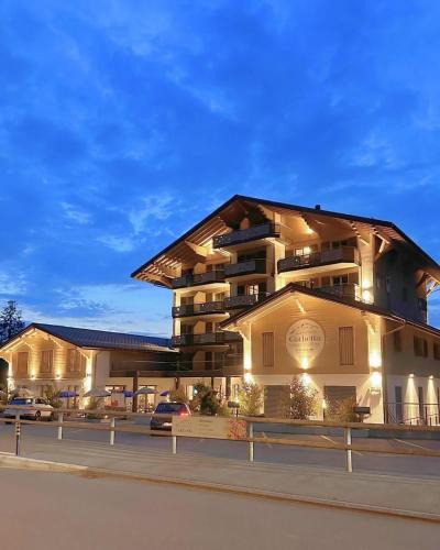 Les Paccots Hotel | Boutique hôtel Corbetta & SPA - A 5 minutes de l'autoroute A12 aux Paccots sur Montreux, profitez de la montagne et du lac Léman- LOFT FAMILIAL DISPONIBLE