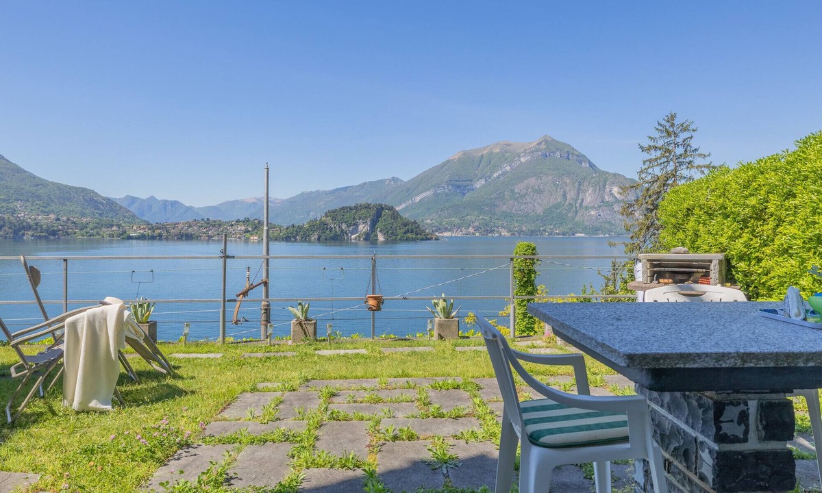 Fiumelatte Apartment | Casa Alpico Varenna by Varenna Holidays
