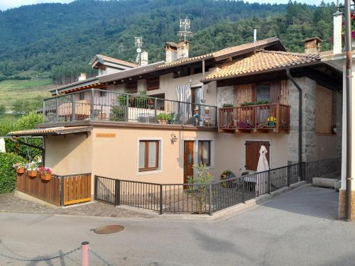 Bleggio Inferiore Apartment | Casa Vacanze Garda e Dolomiti crocevia tra laghi e montagne