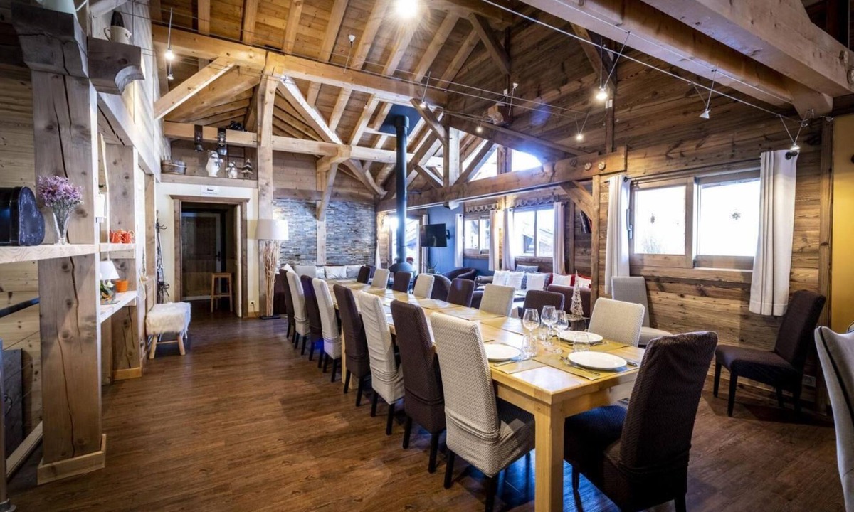 Plagne 1800 Ski Chalet | Chalet, 300m from resort center, terrace, tv, 400m², La Plagne