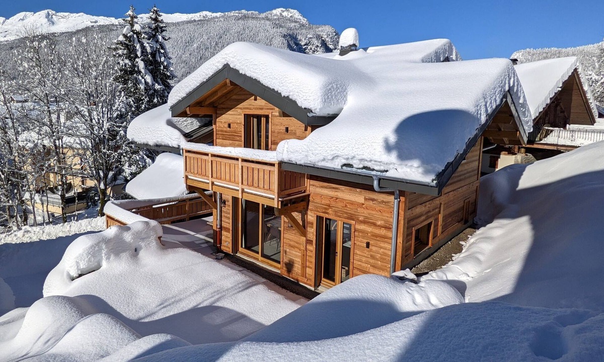Saint-Jean-de-Sixt Ski Chalet | Chalet "Friwi": Mountain View, Private Terrace & Wi-Fi