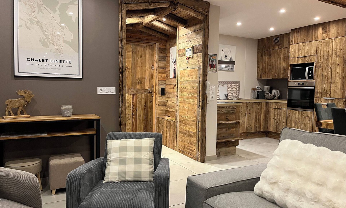 Les Menuires Apartment | Chalet "Linette" - 120 m2 - 4 bd. 8 pers. Ski in, ski out