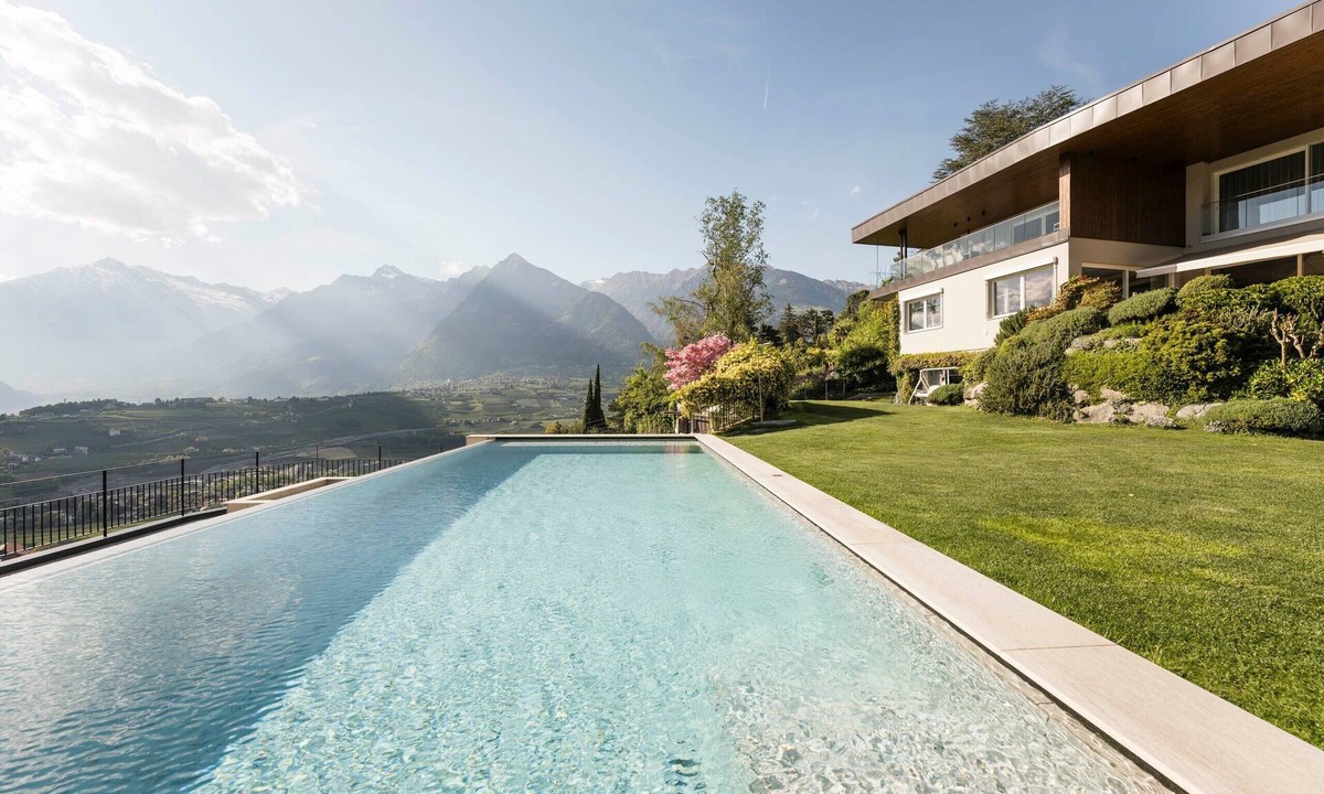 Schenna Apartment | Chalet Oasis – Modern Chalet with Wellness, Garden & Access to Schenna Resort