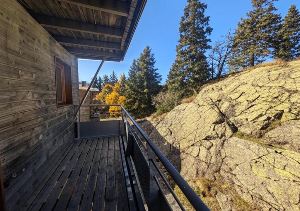 Chamrousse Apartment | Charmant F2, départ randonnée, pied des pistes, piscine, toutes commodités