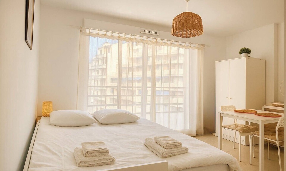 Gambetta Apartment | Charming 23 m² studio near the sea