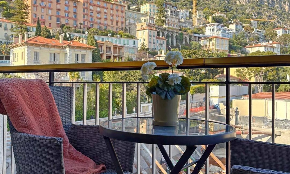 Beaulieu-sur-Mer Apartment | Charming Apartment with Balcony & Mountain Views in Beaulieu-sur-Mer