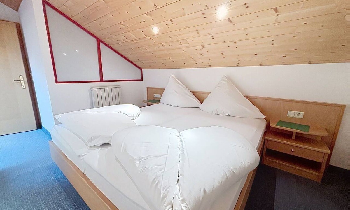 Ischgl Apartment | Cosy apartment for 4 guests with WIFI and TV