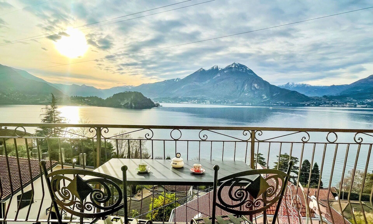 Fiumelatte Apartment | Cosy apartment for 4 people with WIFI, TV and balcony