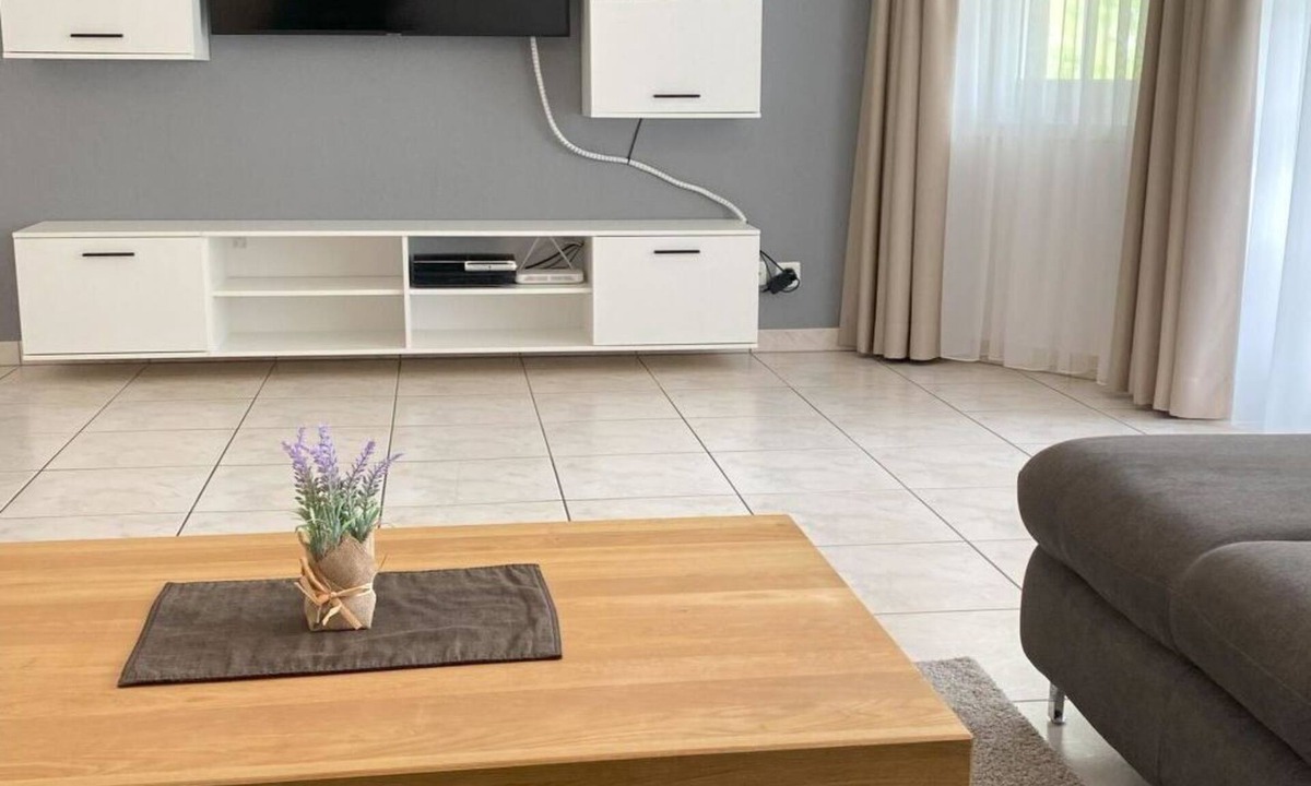 Saas Grund Apartment | Cosy apartment for 6 people with WIFI, balcony and pets allowed