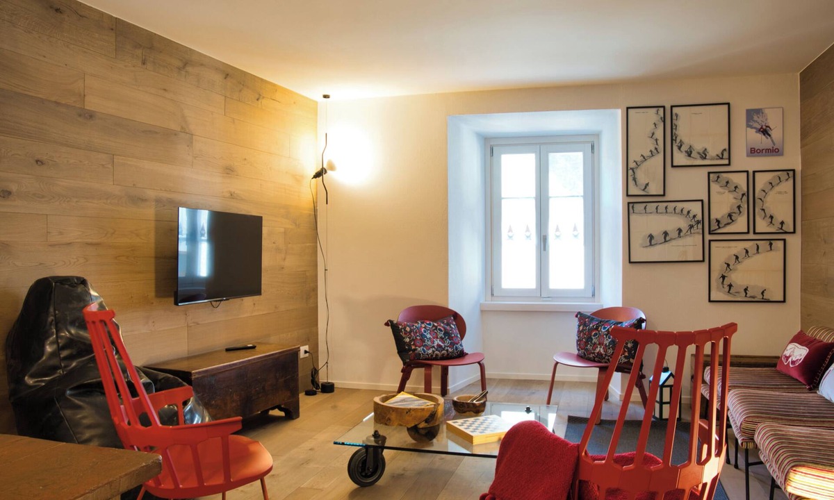 Bormio House | Design Mountain Home in Center of Bormio