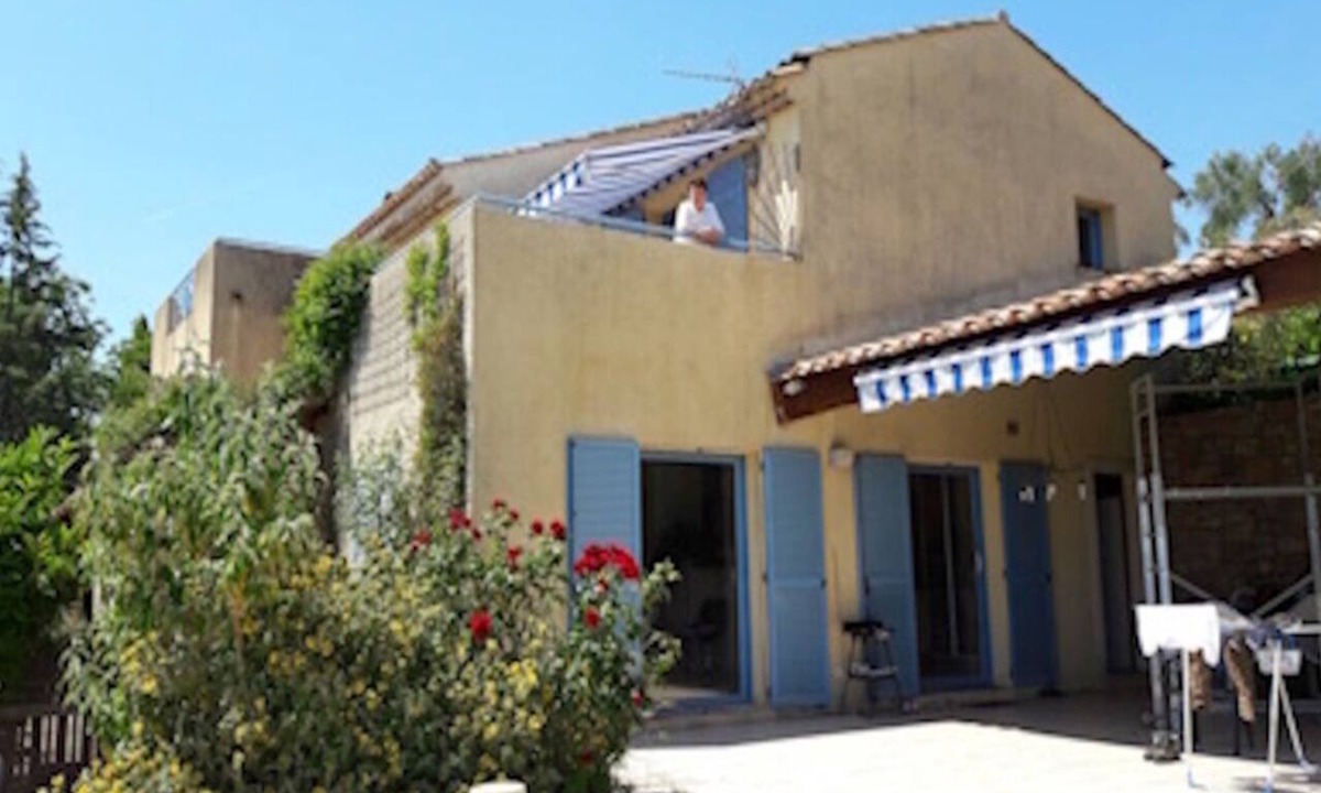 Chateauneuf-Grasse Apartment | Dream Vacations on the French Riviera: Apartment No. 2 (35 m²) + Private South-Facing Sun Deck (16 m²)