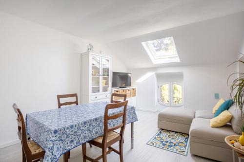 Luino Apartment | Elegante Attico Fronte Lago - Casa Barozzi