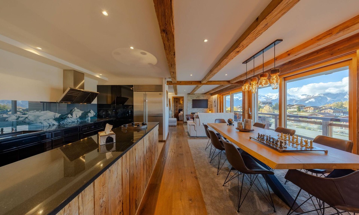 Saint-Pierre-de-Clages Apartment | Glacier 5 - Hammam - Spa Access