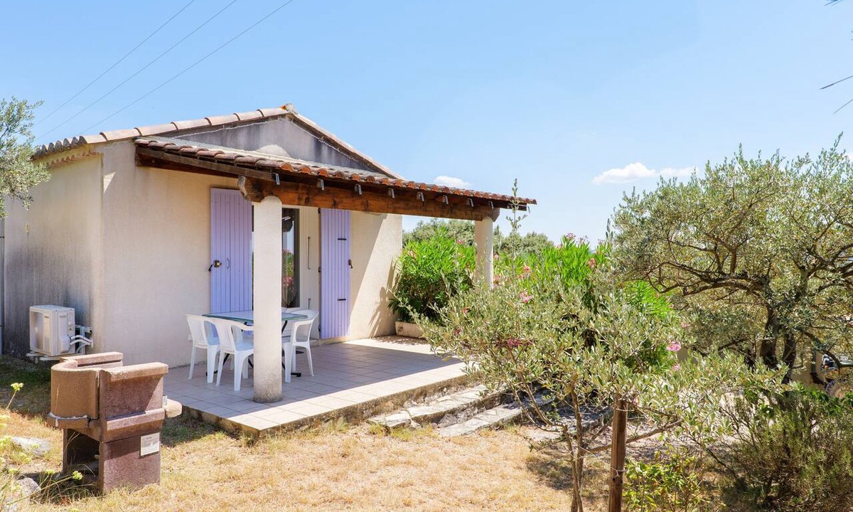 Bessas House | Holiday Home "Le Petit Pin - La Fontinelle" with Mountain View