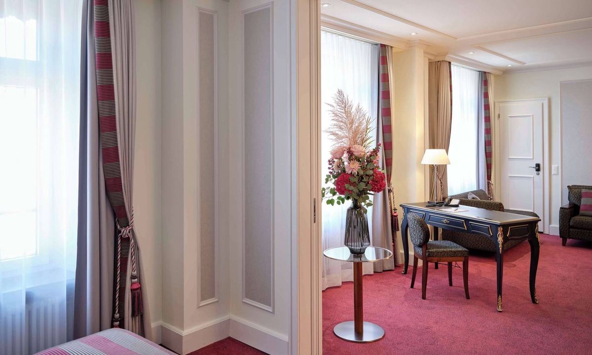 Old Town Hotel | Hotel Schweizerhof Zürich