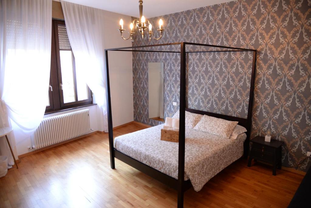 Trento Old Town Bed & Breakfast | House of Trento - NO Reception
