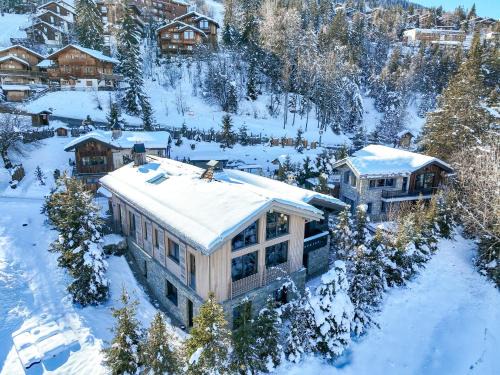 Courchevel Ski Chalet | Le Hameau de Marcandou
