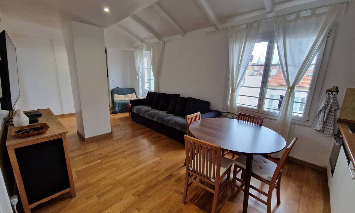 Jean-Medecin Apartment | Le Michelangelo - Place Massena