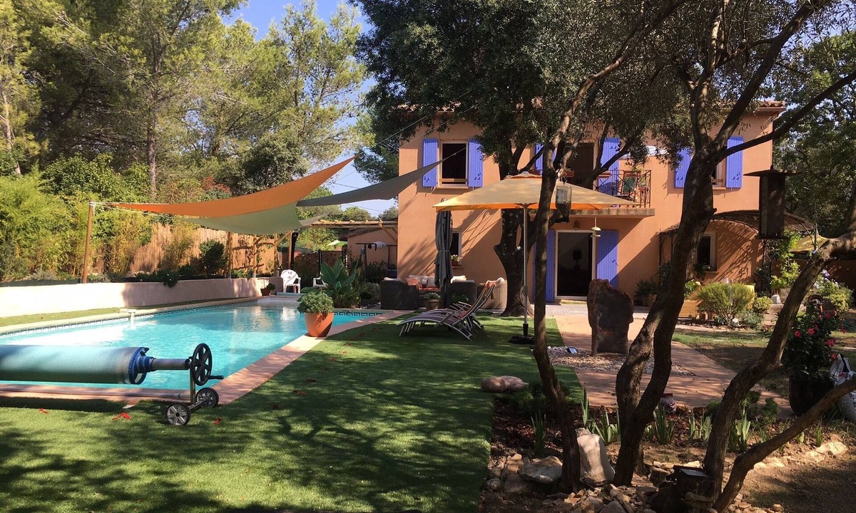 Caremeau House | Les Cigales