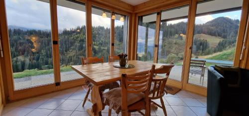 Champoussin Apartment | Majis 4