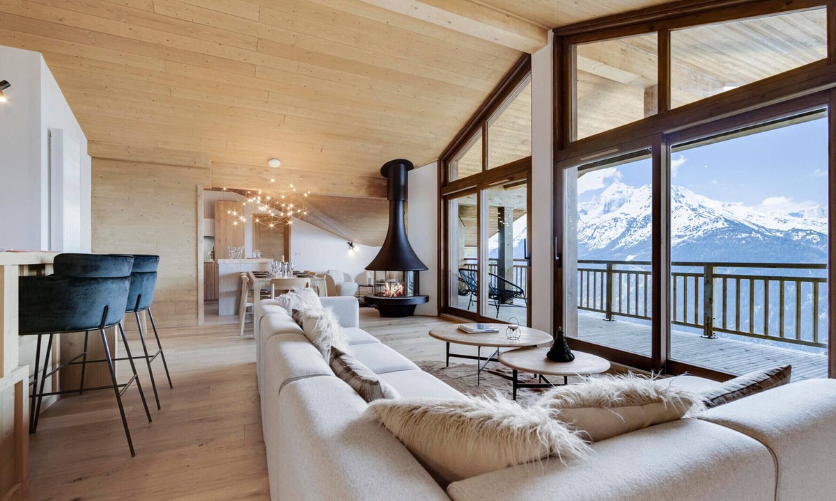 La Rosiere Apartment | New rooftop with south balcony, parking and wifi