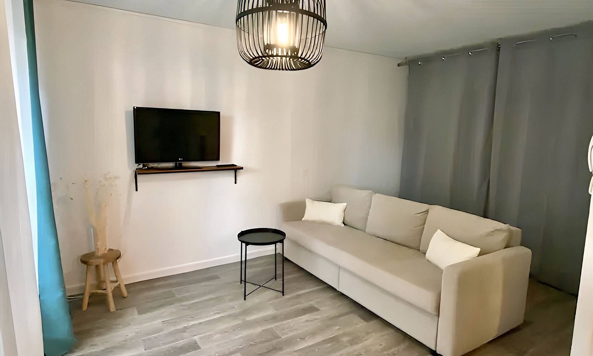 Part Dieu - Bir Hakeim Apartment | Newly equipped studio in Part-Dieu