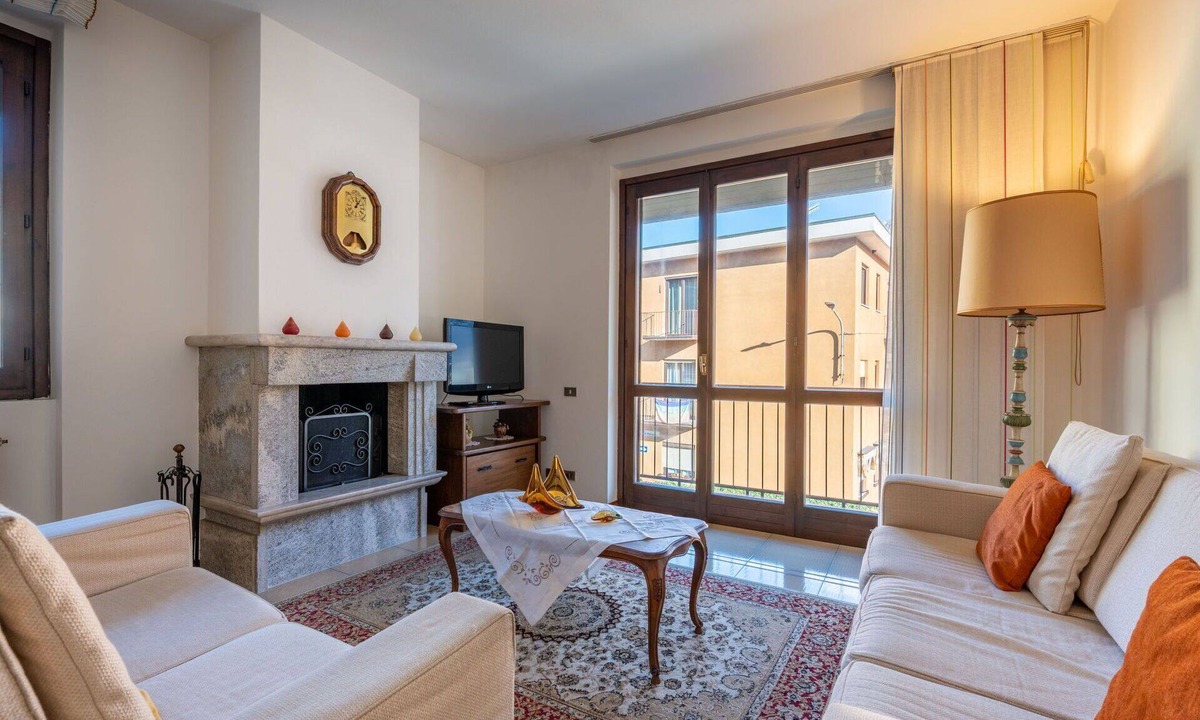 Omegna Apartment | Nice apartment for 4 people with WIFI, TV, balcony and pets allowed