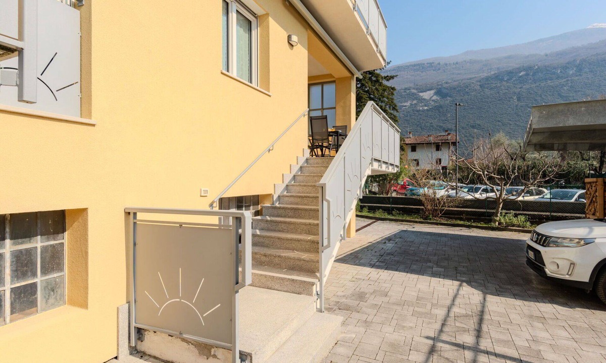 Dro Apartment | Nice apartment for 8 guests with WIFI, A/C, TV and patio