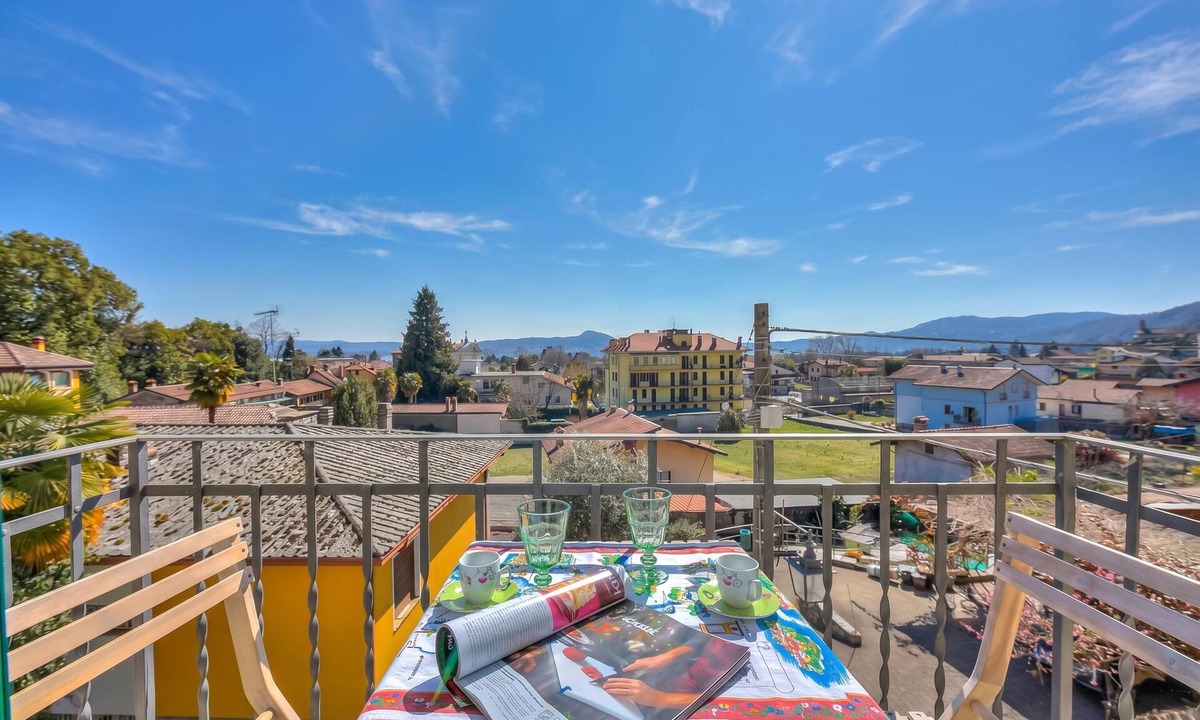 Lesa Apartment | Nido Belvedere AC and Lake View, Lesa, Italy