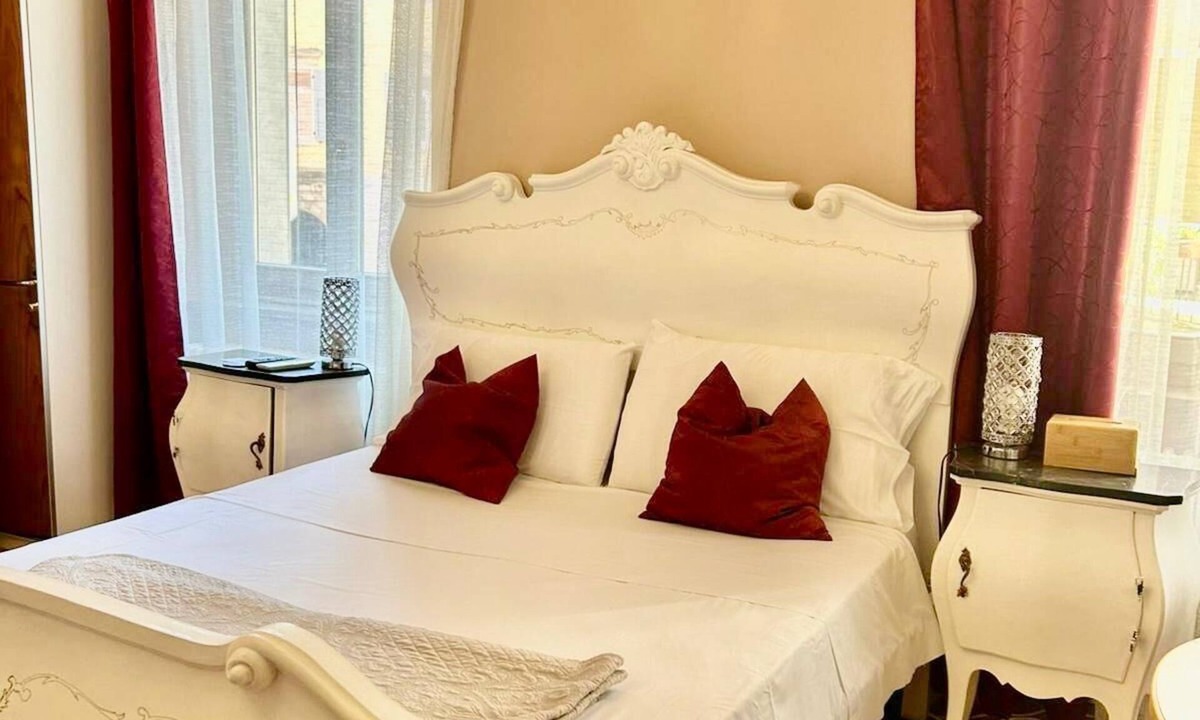 Martignano House | Open-Plan Family Suite