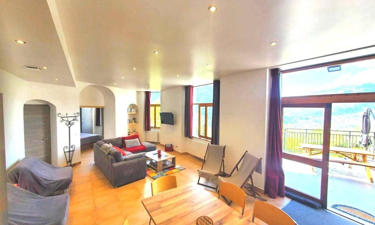 Seez House | Paradiski San Bernardo