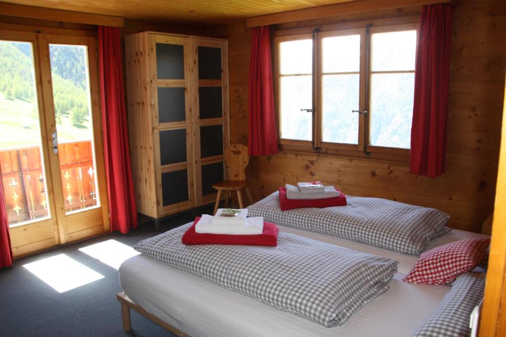 Staldenried  Gspon House | Pension Alpenblick