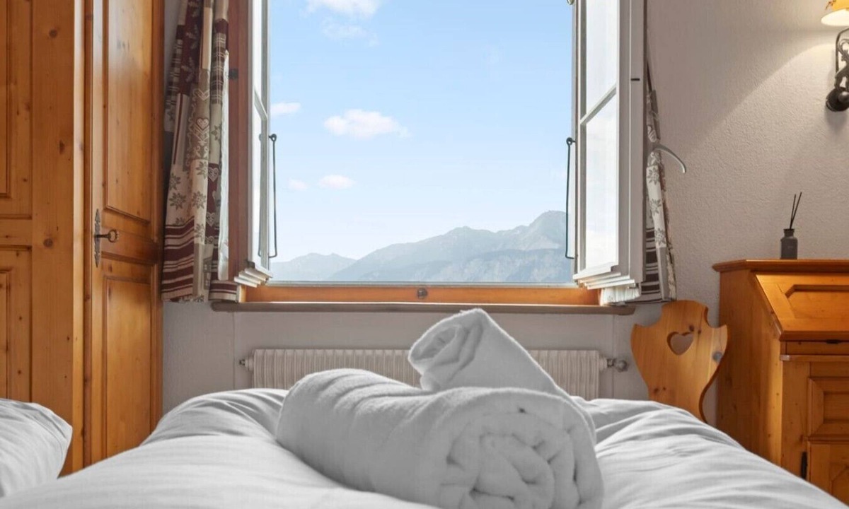 Randogne Ski Chalet | Premium chalet with mountain views and a large terrace