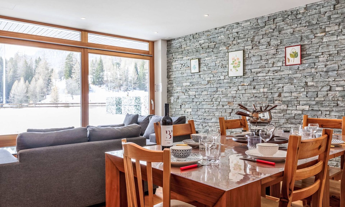 Noveli Apartment | Rosablanche by Interhome