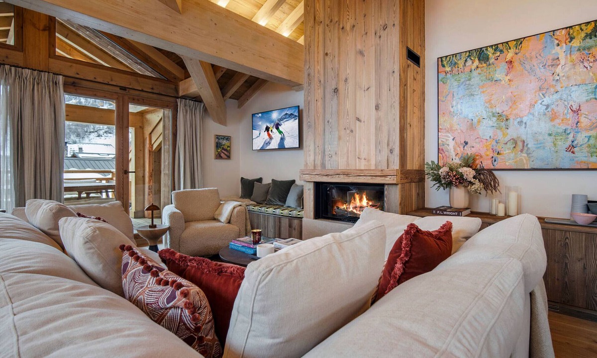 Le Bettaix Apartment | Spacious apartment 300m from slopes with garage