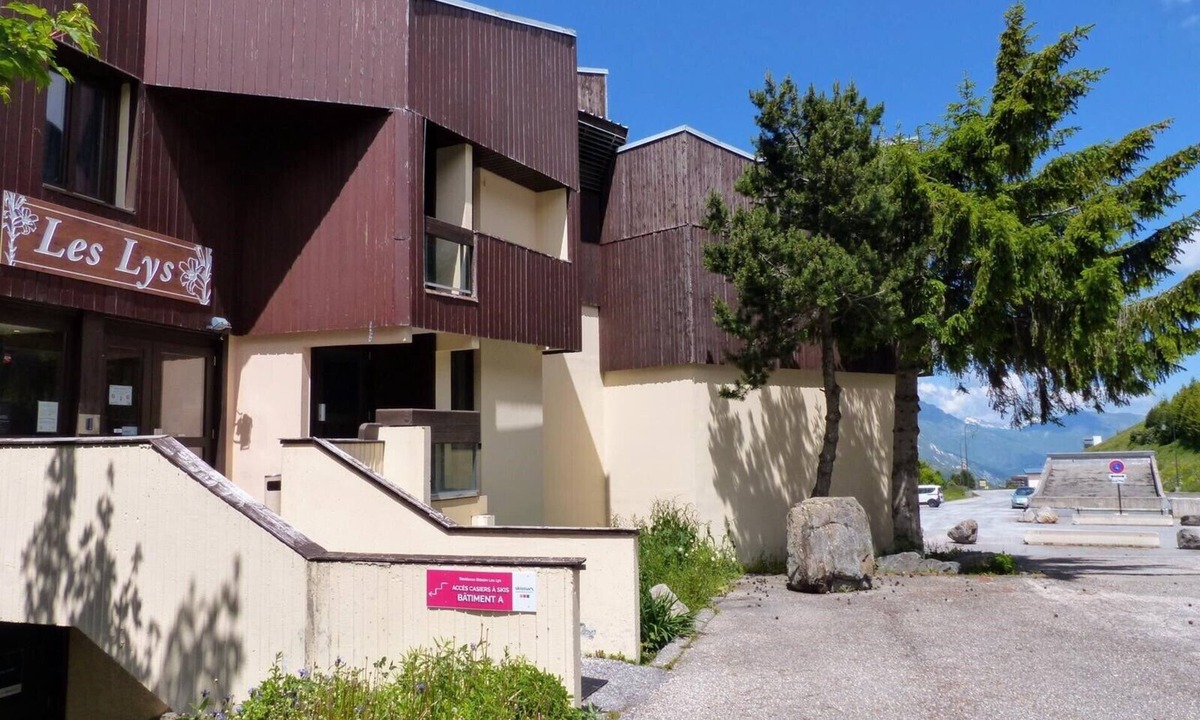 Reberty Apartment | travelski home select - Résidence Les Lys - Studio 2 personnes B