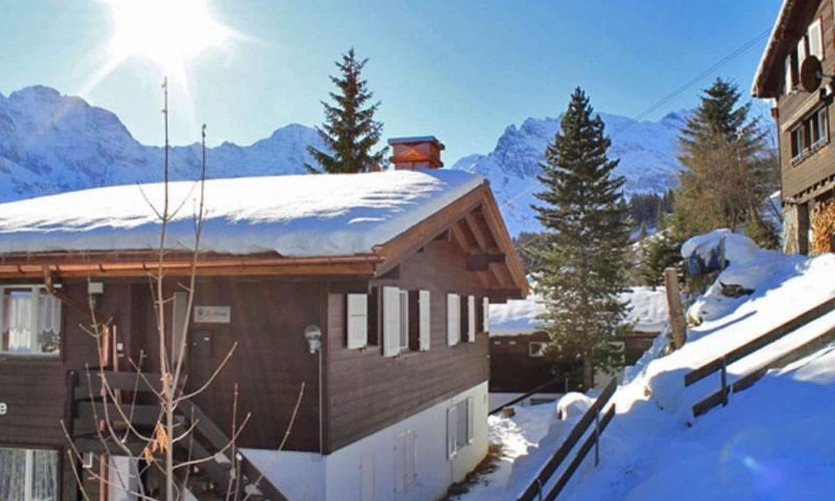Murren Apartment | Trollhütte 4-Bett-Wohnung by Interhome